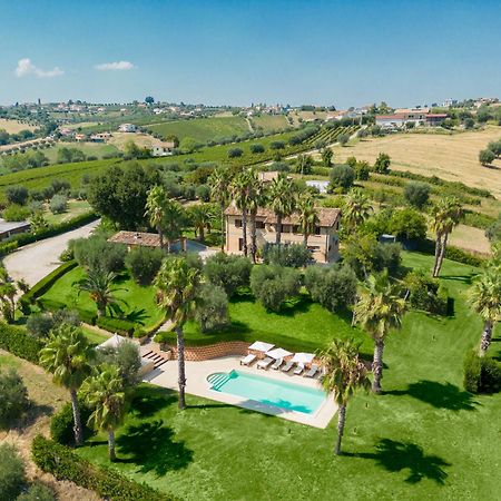 Villa Iulia - Vibra Controguerra Экстерьер фото
