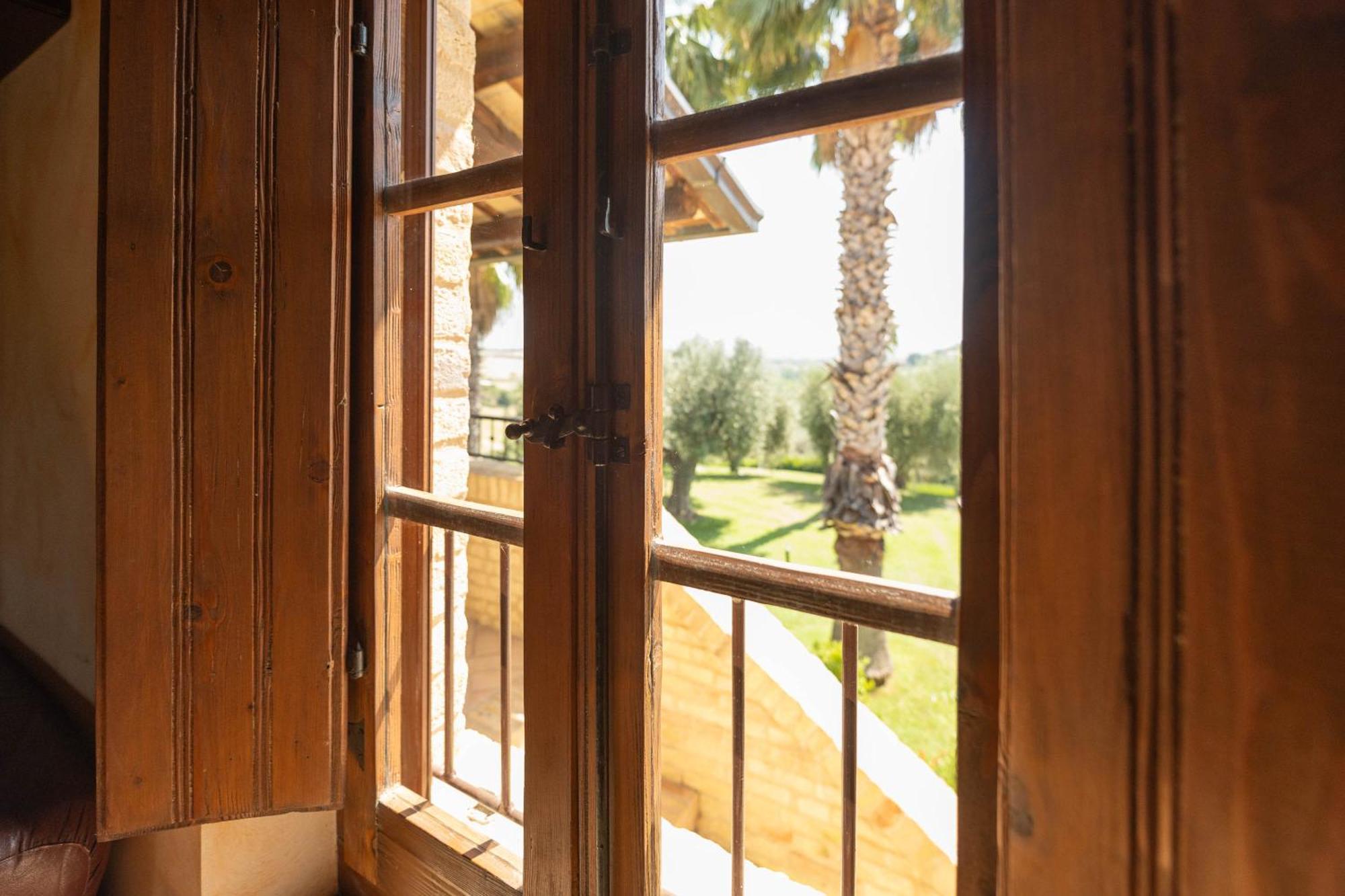 Villa Iulia - Vibra Controguerra Экстерьер фото